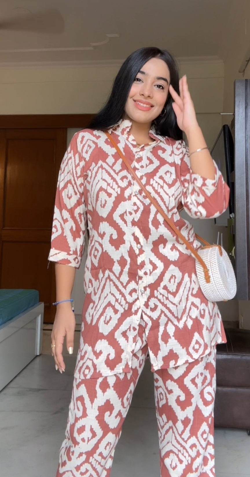 IKKAT PRINT BROWN SET